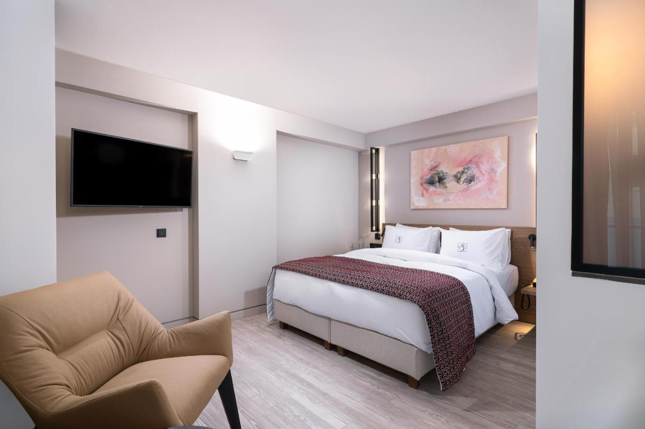 S Hotel Boutique Thessaloniki Exterior photo Deluxe Room